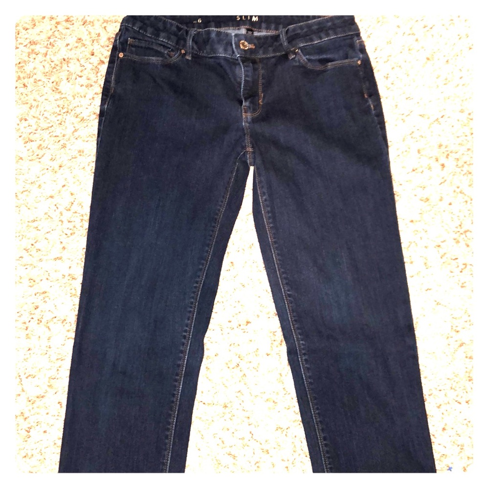 White House black market slim jeans